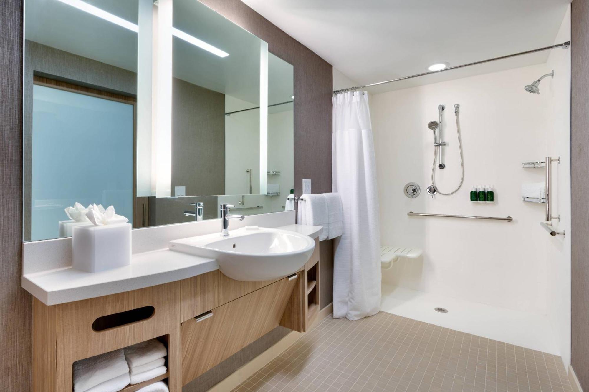 Springhill Suites By Marriott Salt Lake City Sugar House Bagian luar foto